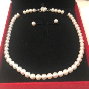 Pearl necklace and earrings